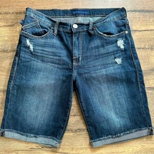ROCK & REPUBLIC KRISTY DEMIN BERMUDA SHORTS
SIZE: 10